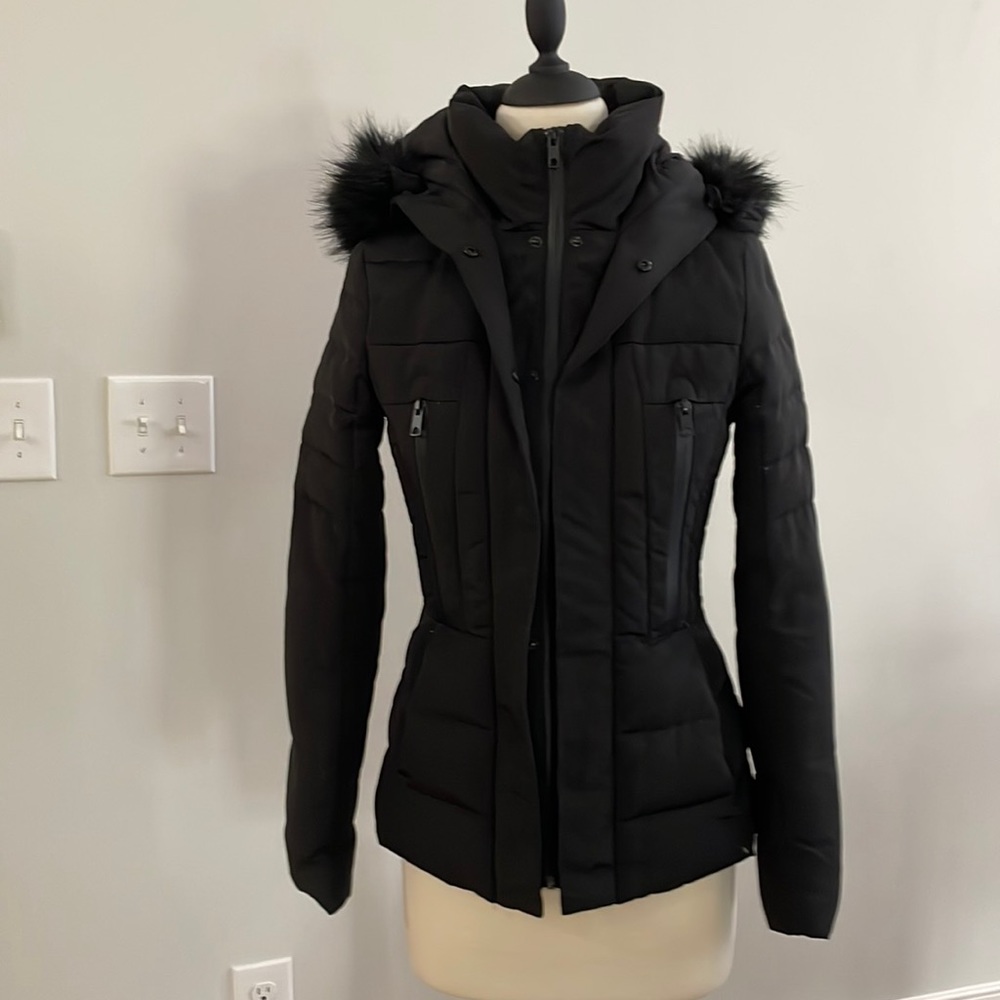 Zara jacket, size XS, detachable faux fur